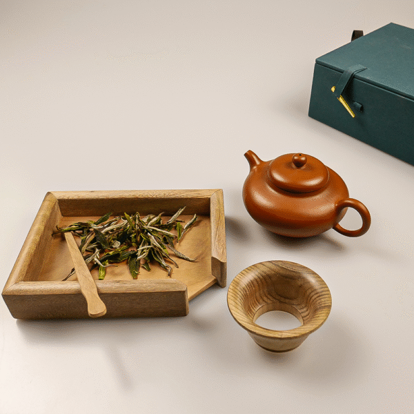 Tea Appreciation and Tea Brewing Set